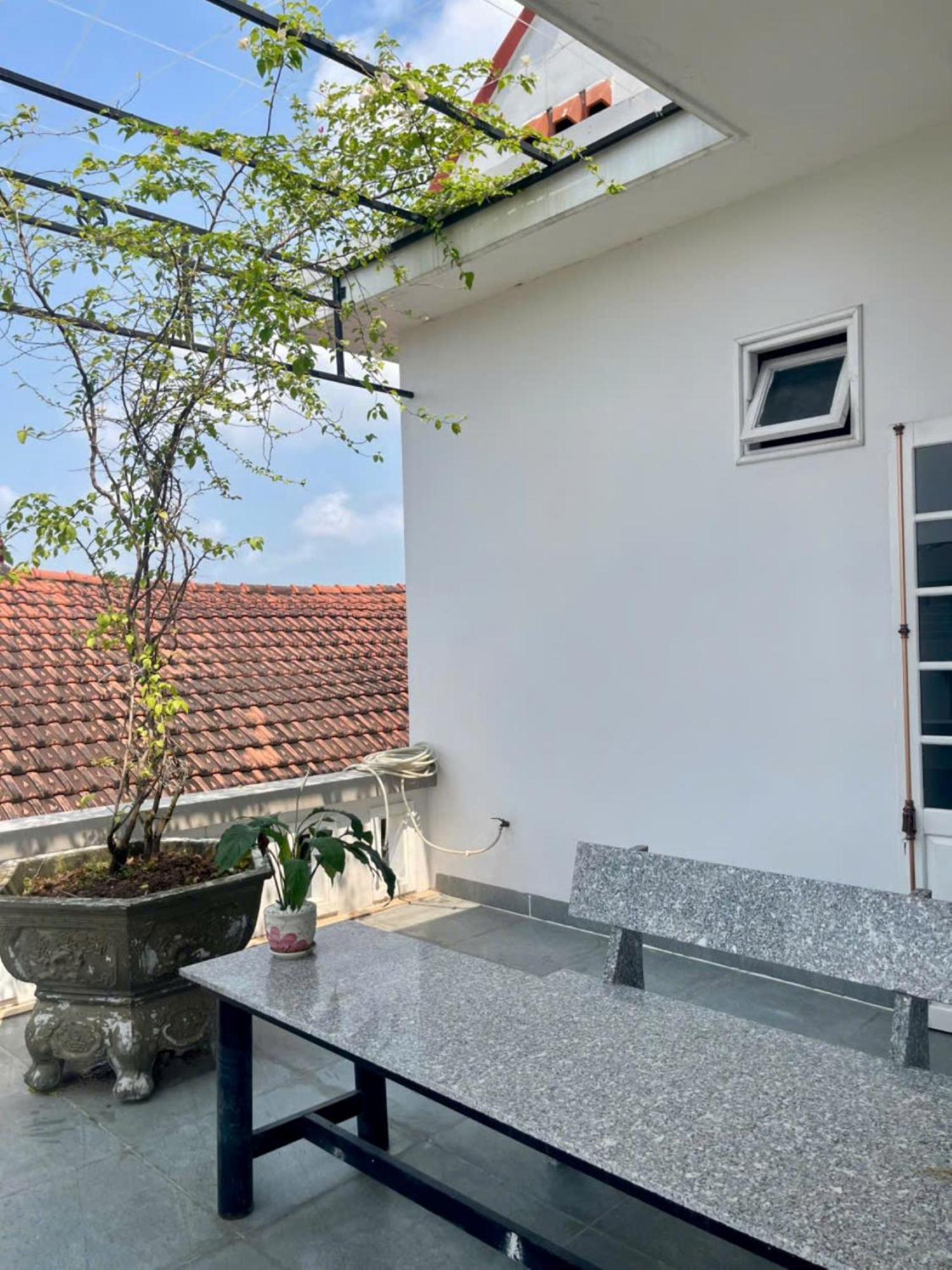 Nhat Long Homestay هوي المظهر الخارجي الصورة