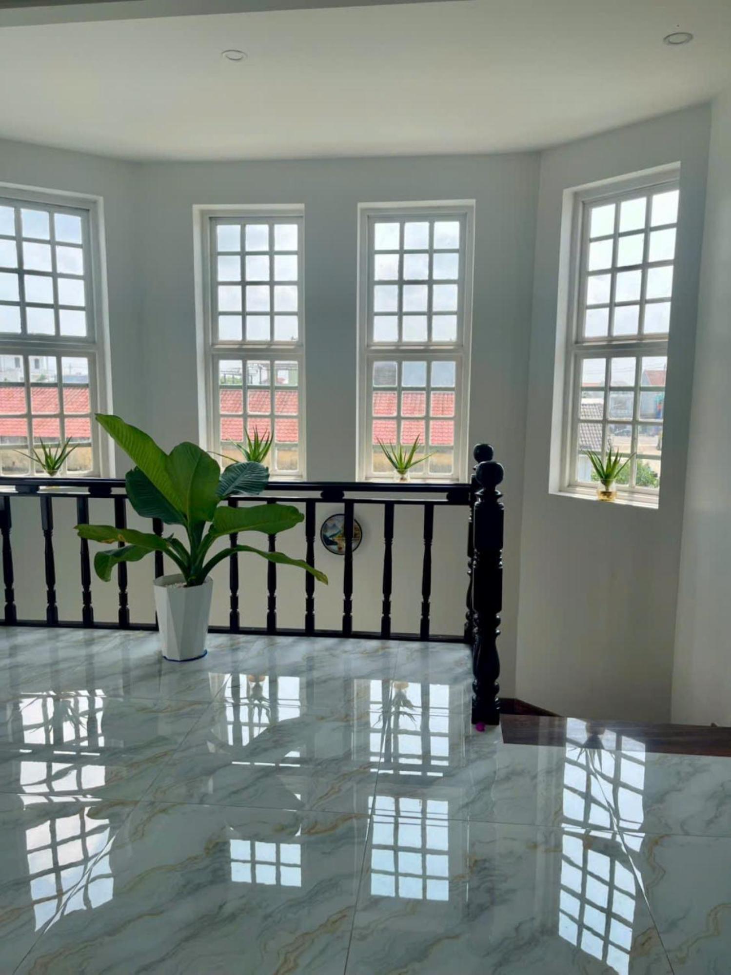 Nhat Long Homestay هوي المظهر الخارجي الصورة